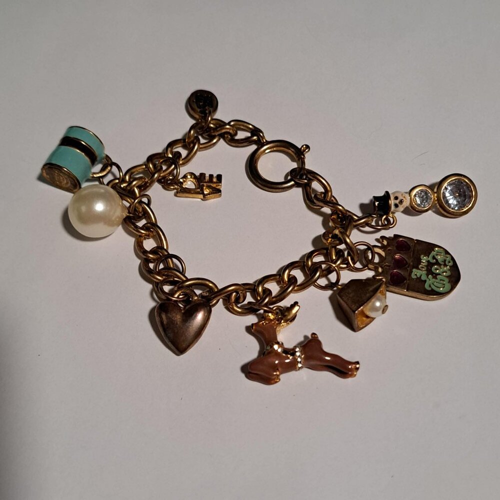 2007 Limited edition Juicy Couture gold tone charm bracelet christmas